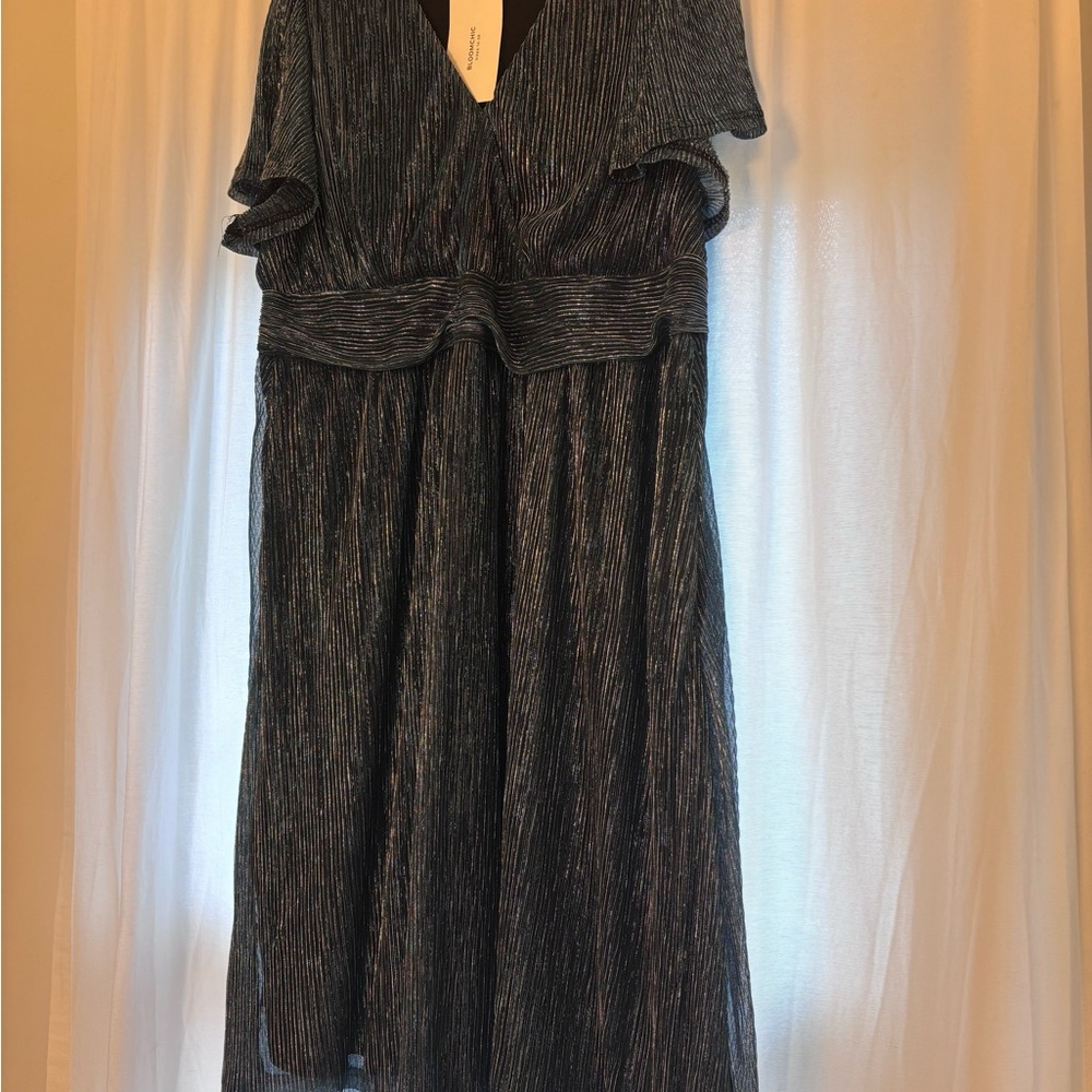 Elegant Navy Sparkling Evening Dress